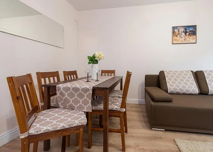 3 Bedroom Apartment Kasprzaka - P&O Serviced Apartments